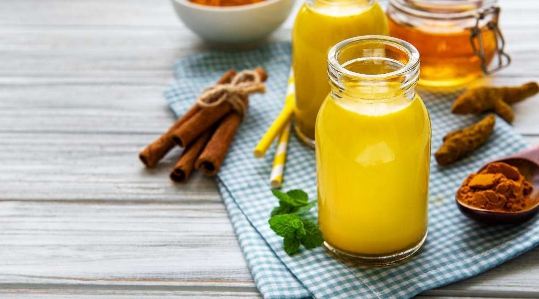 lait doré au curcuma